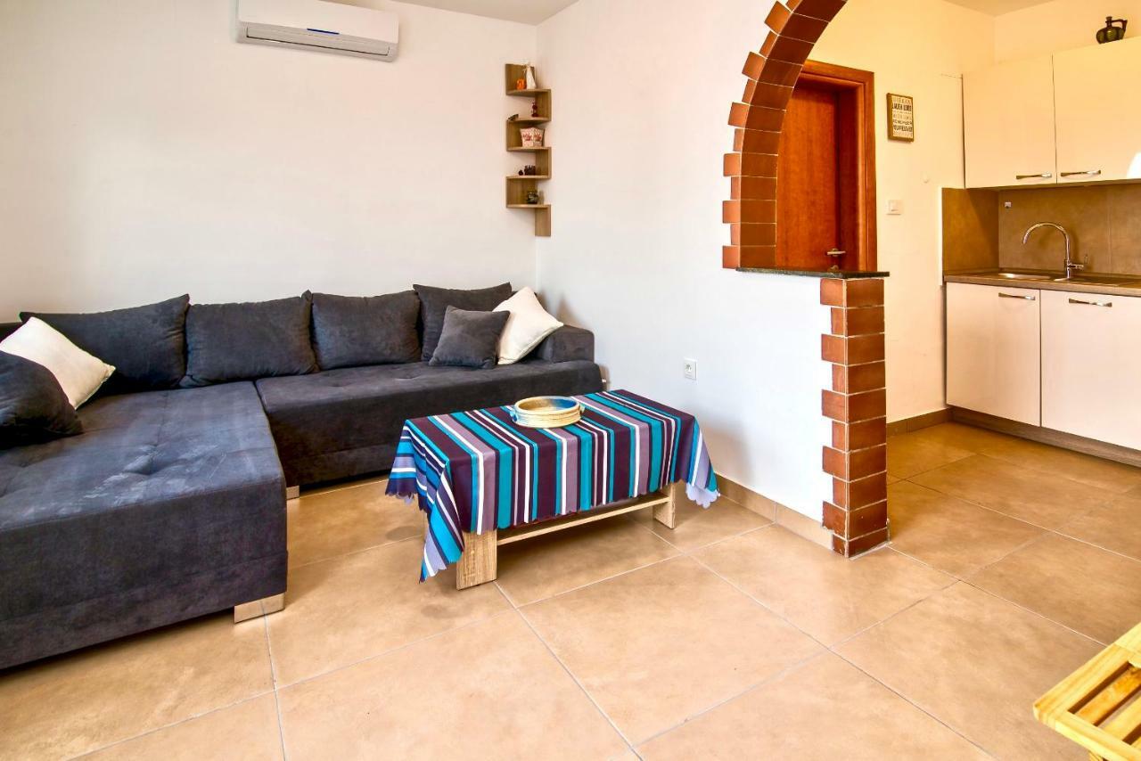 Bura Villa Vrbnik Kültér fotó