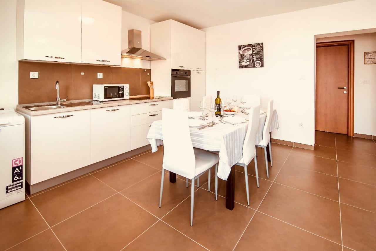 Bura Villa Vrbnik Kültér fotó